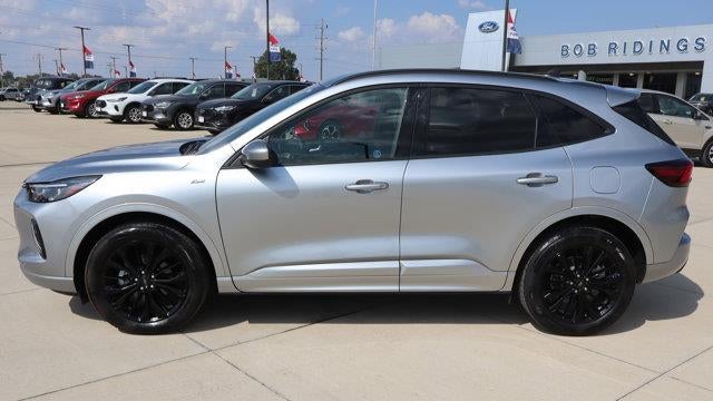 2023 Ford Escape ST-Line Elite