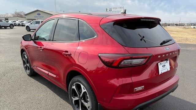2024 Ford Escape ST-Line Elite