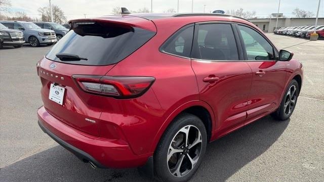 2024 Ford Escape ST-Line Elite