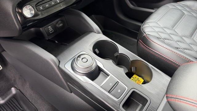 2024 Ford Escape ST-Line Elite