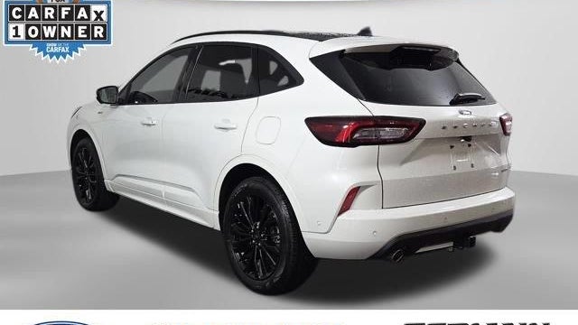 2024 Ford Escape ST-Line Elite