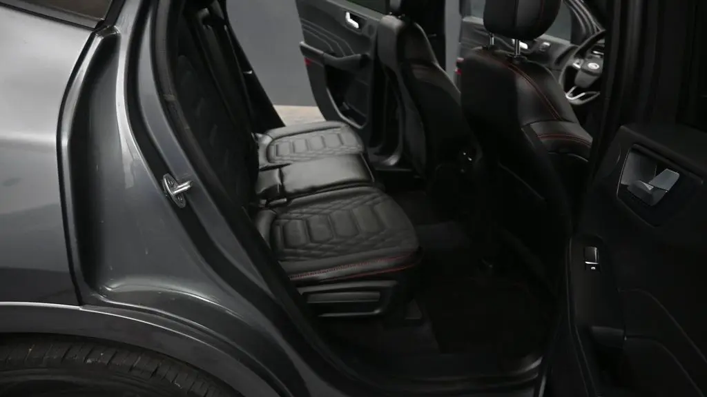 2023 Ford Escape ST-Line Elite
