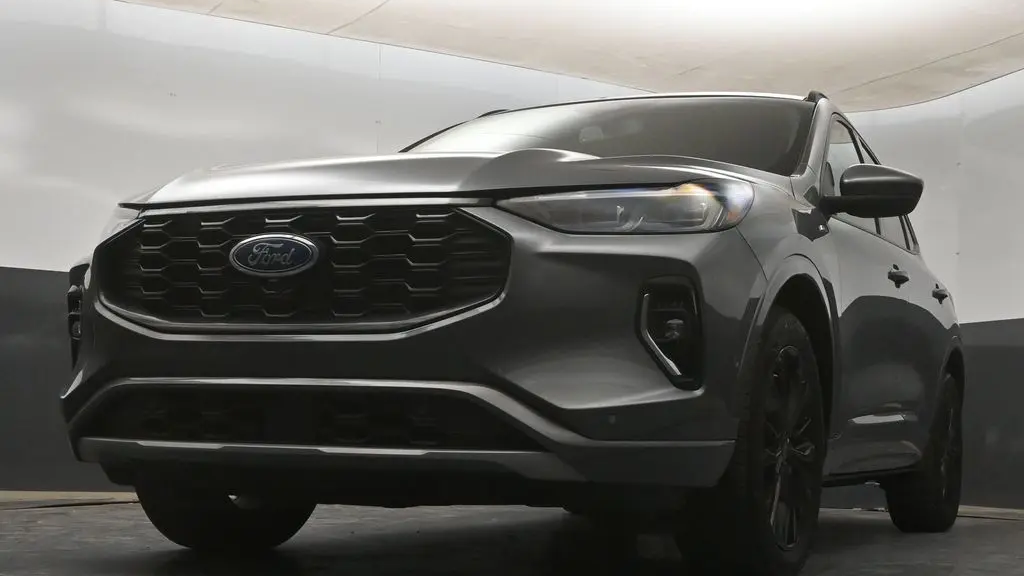 2023 Ford Escape ST-Line Elite