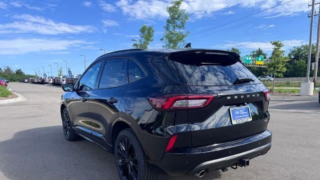 2023 Ford Escape ST-Line Elite