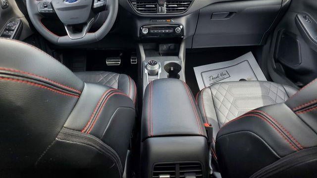 2024 Ford Escape ST-Line Elite