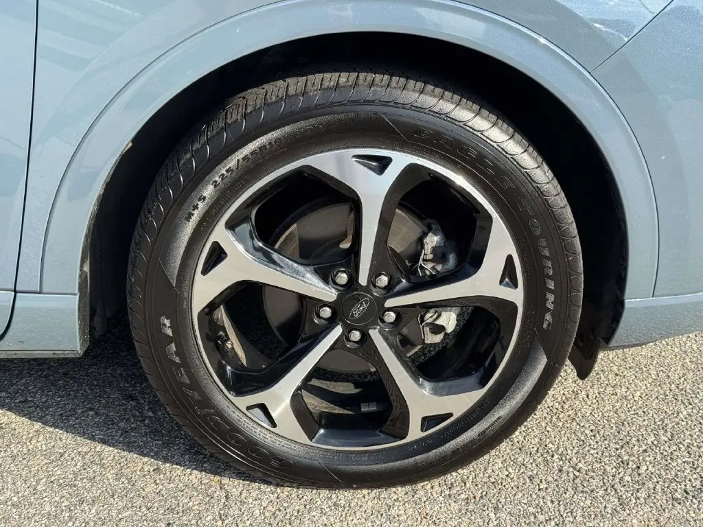 2023 Ford Escape - $18,799