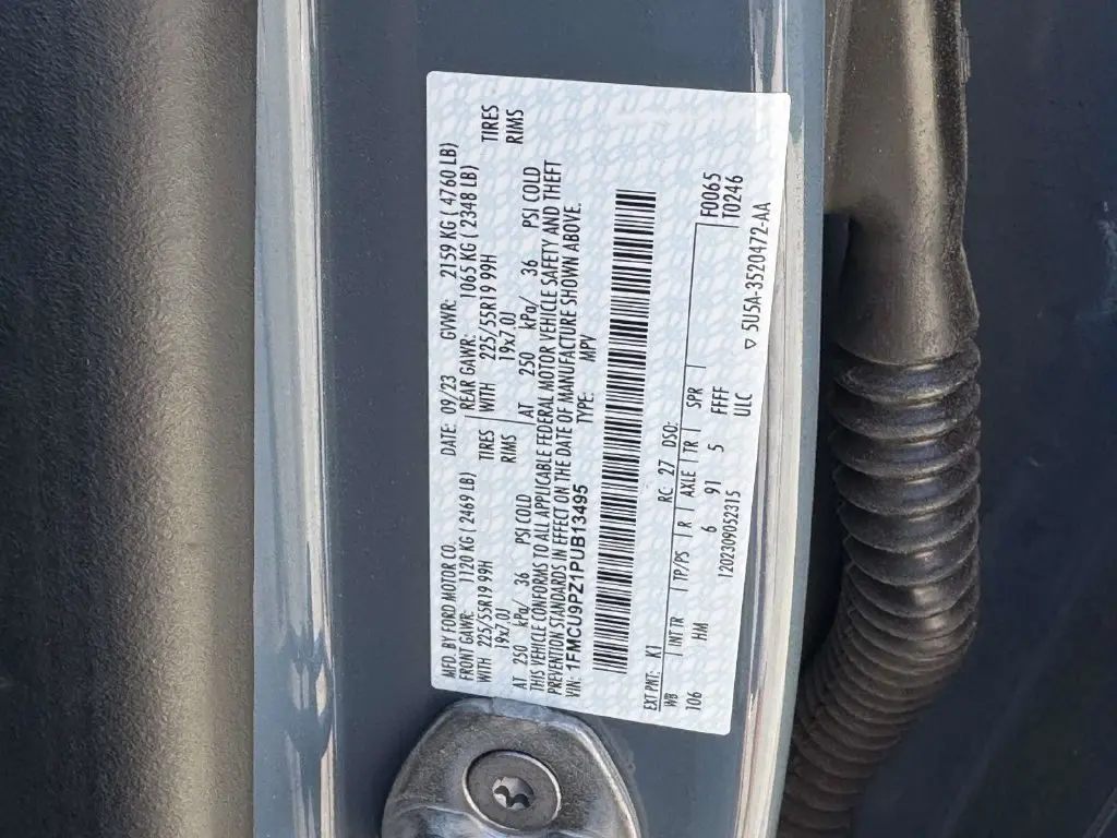 2023 Ford Escape - $18,799