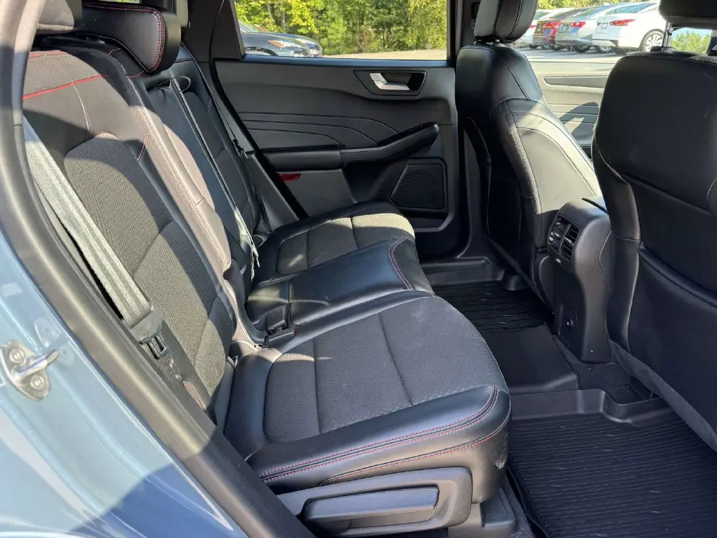2023 Ford Escape - $18,799