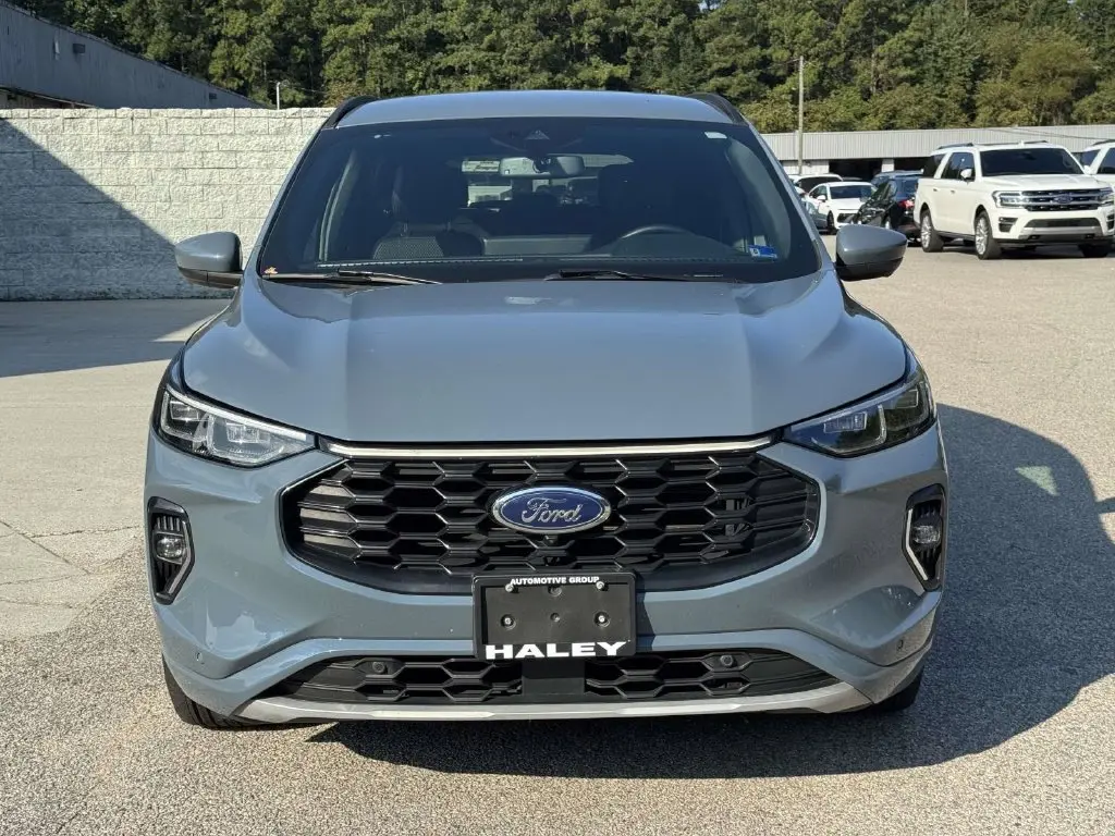 2023 Ford Escape - $18,799