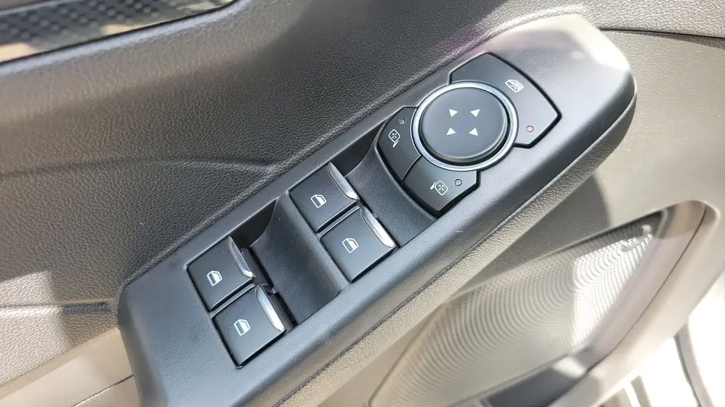 2023 Ford Escape Hybrid ST-Line Elite