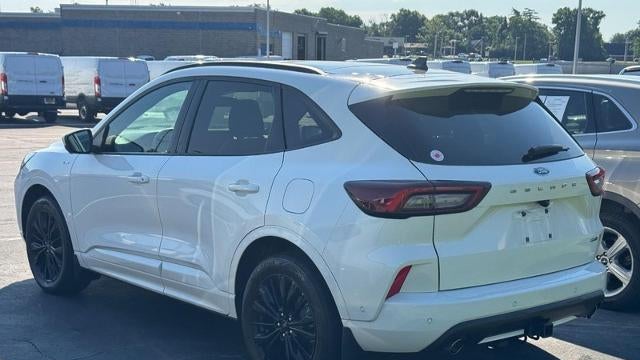 2024 Ford Escape Hybrid ST-Line Elite