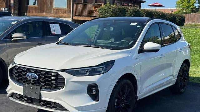 2024 Ford Escape Hybrid ST-Line Elite