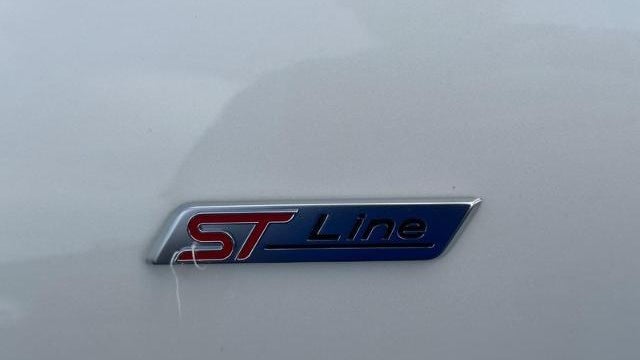 2024 Ford Escape Hybrid ST-Line Elite