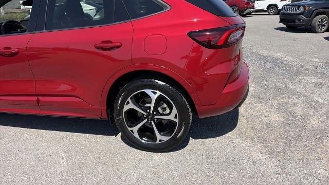 2025 Ford Escape Hybrid ST-Line Elite