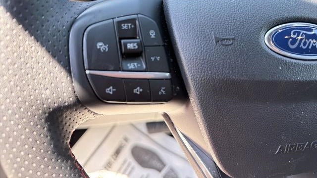 2025 Ford Escape Hybrid ST-Line Elite