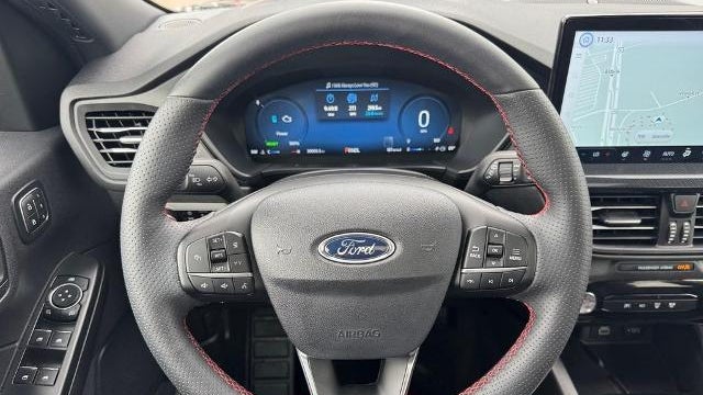 2025 Ford Escape Hybrid ST-Line Elite