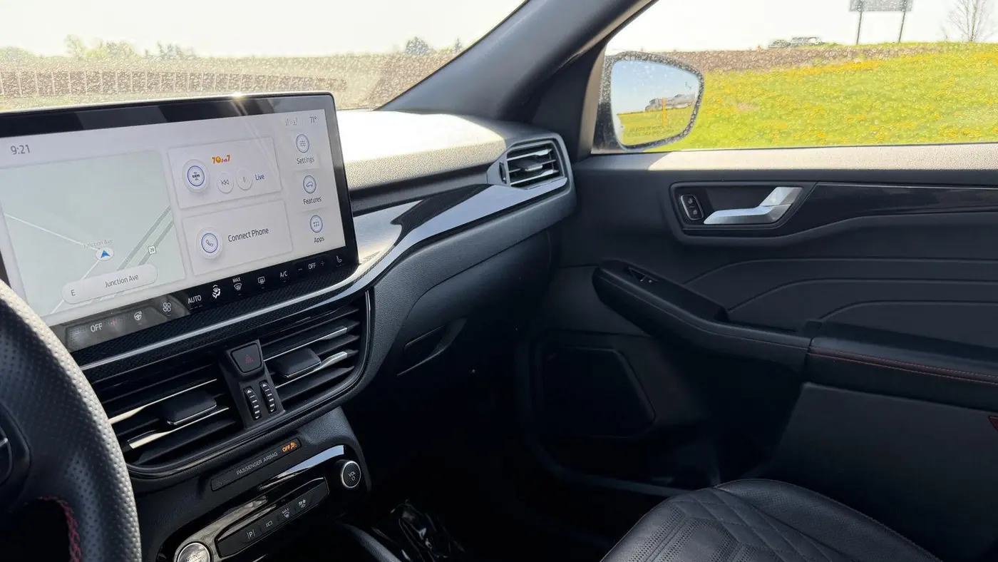 2023 Ford Escape Hybrid ST-Line Elite