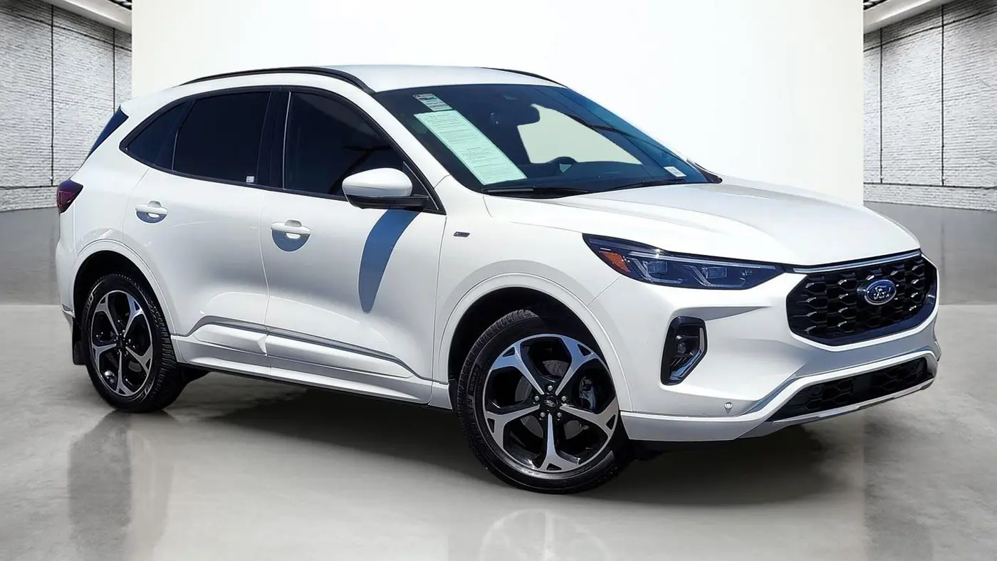 2023 Ford Escape Hybrid ST-Line Elite