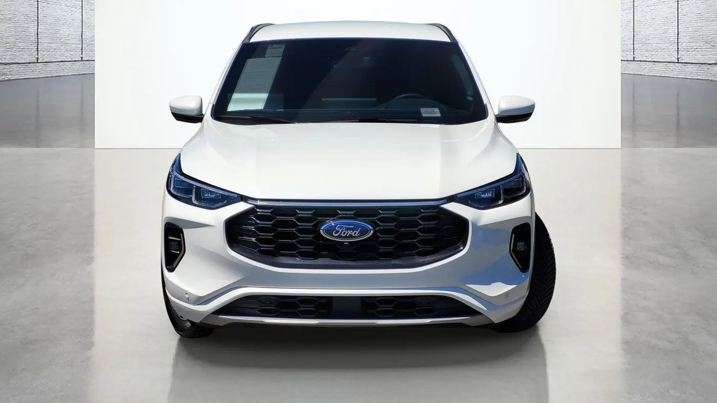 2023 Ford Escape Hybrid ST-Line Elite