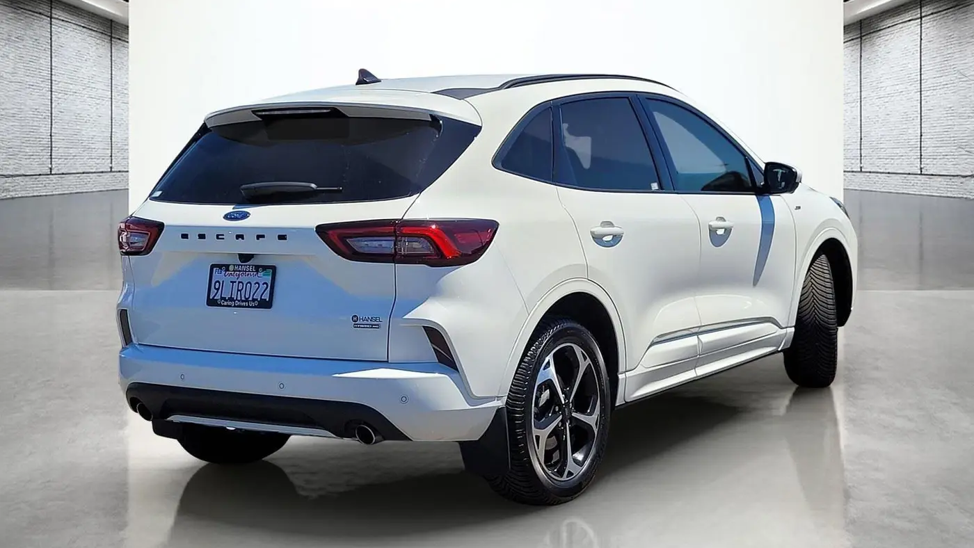 2023 Ford Escape Hybrid ST-Line Elite