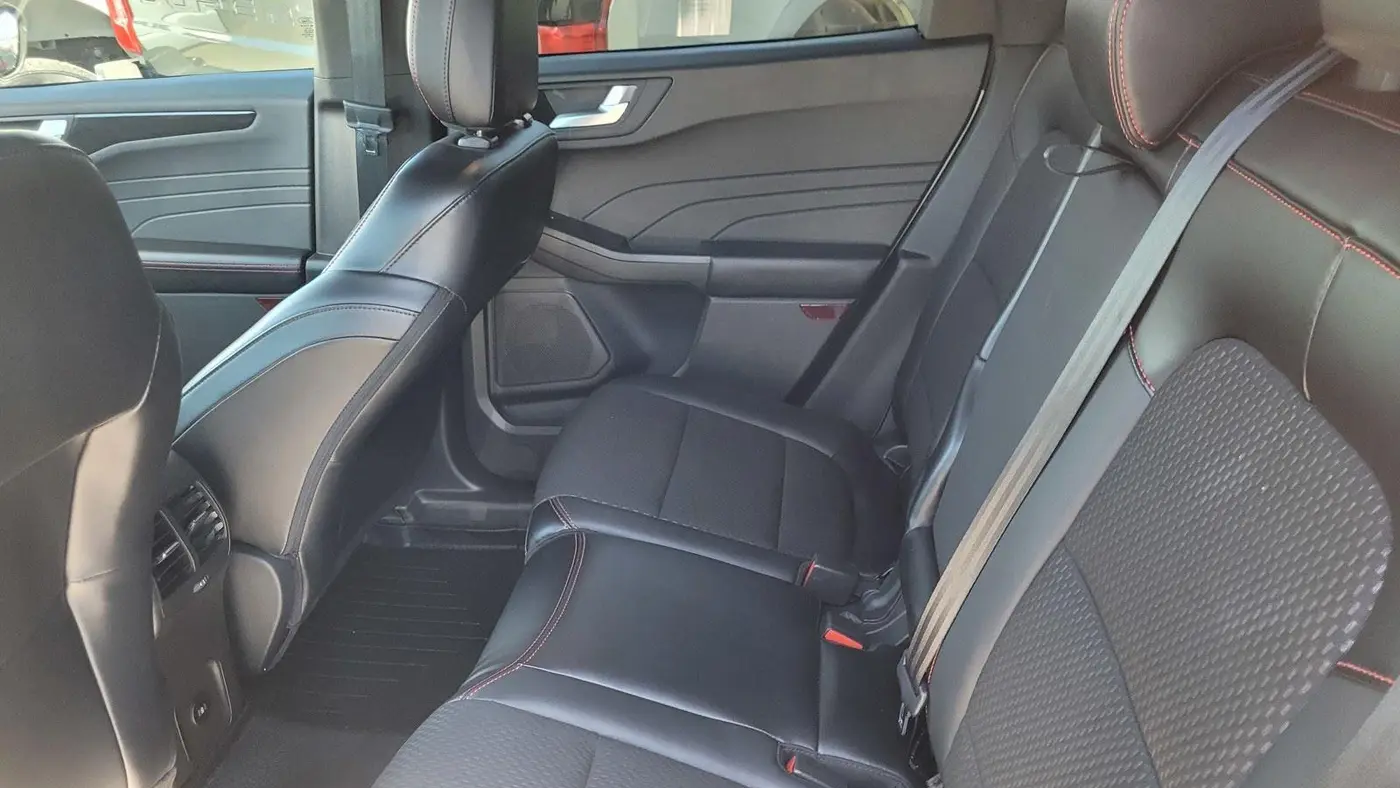 2023 Ford Escape Hybrid ST-Line Elite