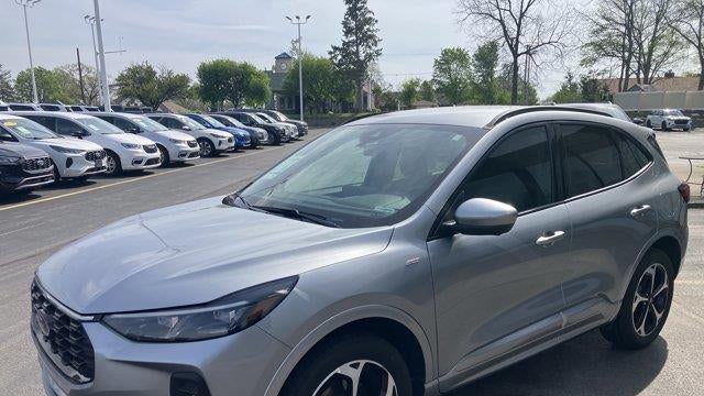2024 Ford Escape Hybrid ST-Line Elite