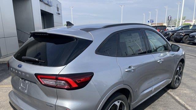 2024 Ford Escape Hybrid ST-Line Elite