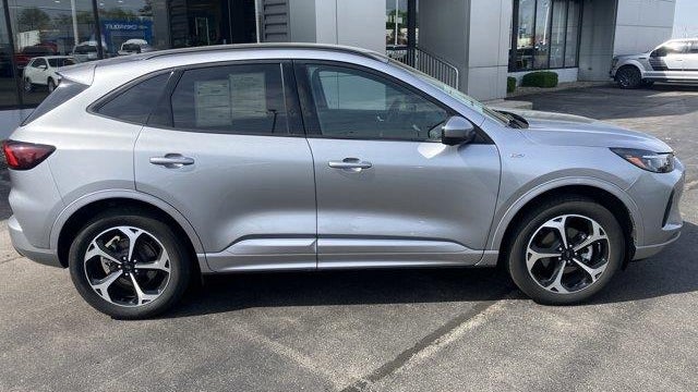 2024 Ford Escape Hybrid ST-Line Elite