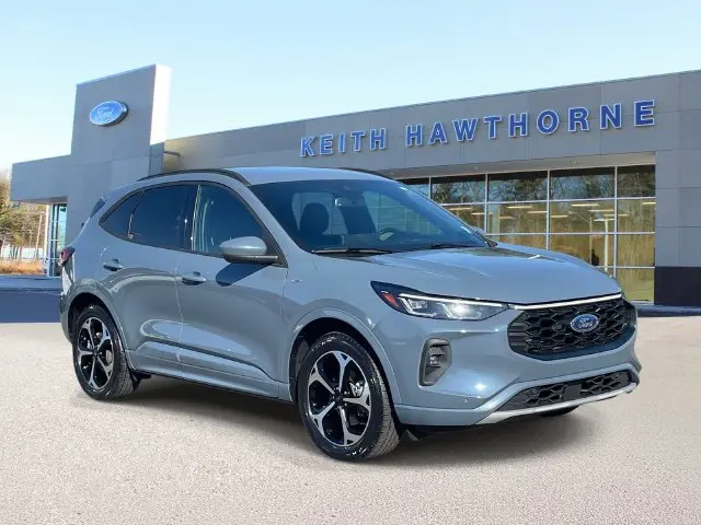 2025 Ford Escape - $30,560
