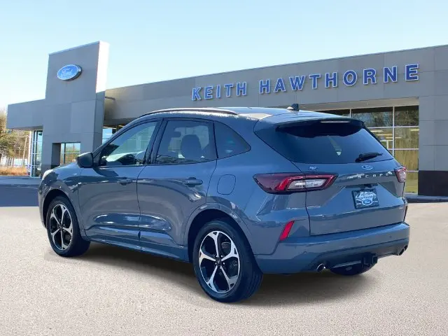2025 Ford Escape - $30,560
