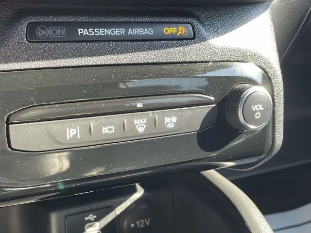 2025 Ford Escape - $30,560