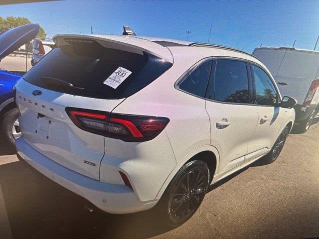 2025 Ford Escape - $32,007