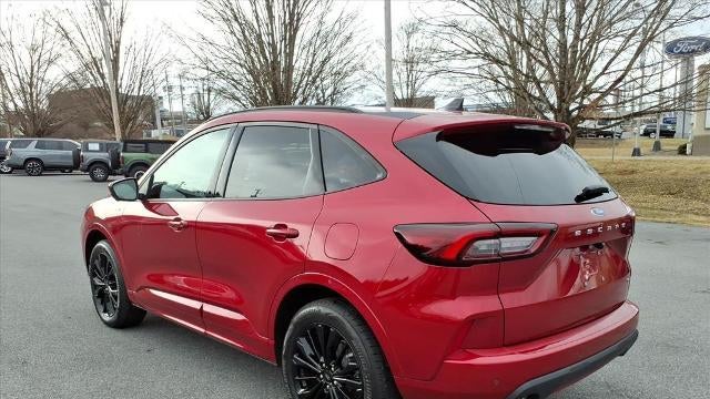 2025 Ford Escape Hybrid ST-Line Elite