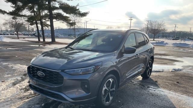 2025 Ford Escape Hybrid ST-Line Elite