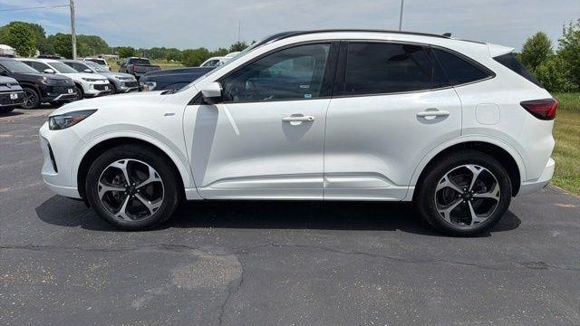 2023 Ford Escape Hybrid ST-Line Elite
