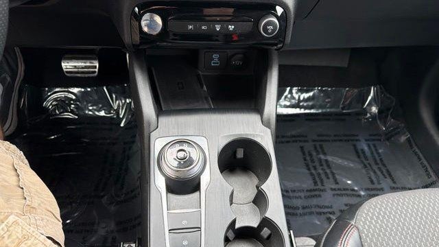 2023 Ford Escape Hybrid ST-Line Elite