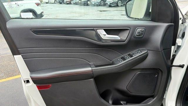 2023 Ford Escape Hybrid ST-Line Elite