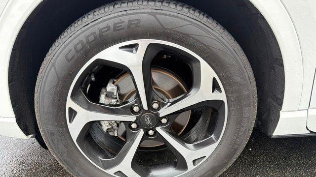 2023 Ford Escape Hybrid ST-Line Elite