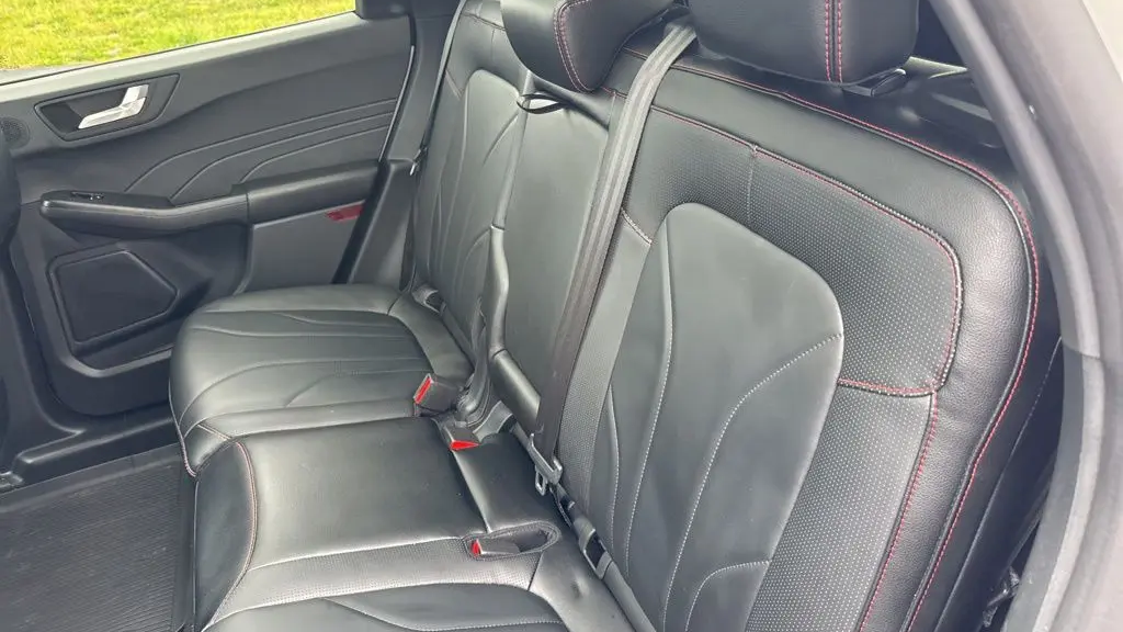 2025 Ford Escape Hybrid ST-Line Elite