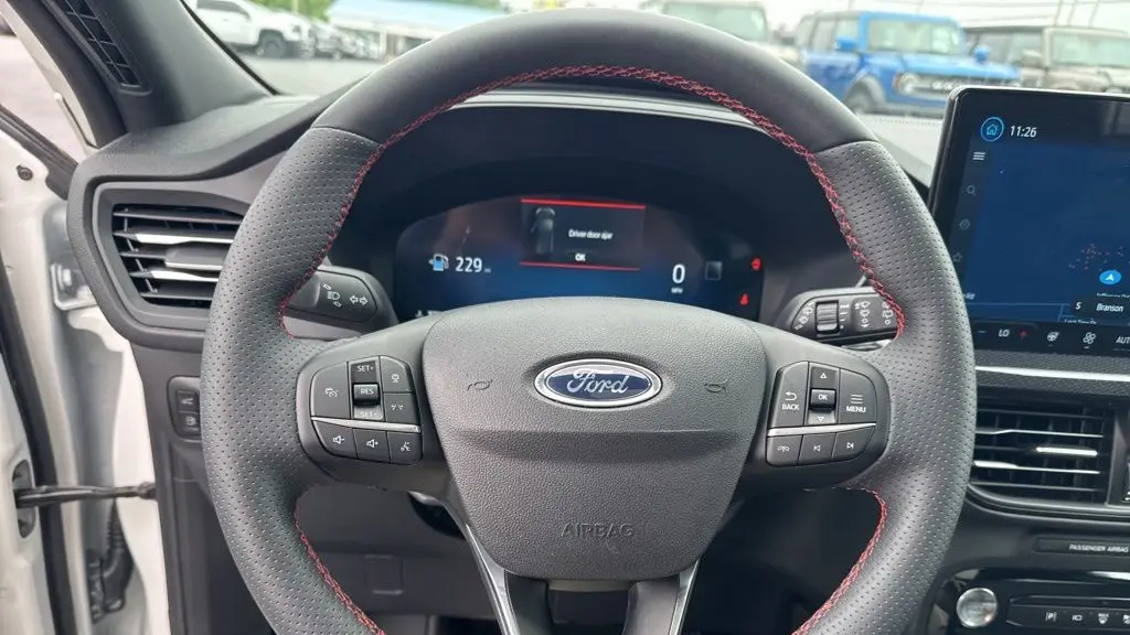 2025 Ford Escape Hybrid ST-Line Elite