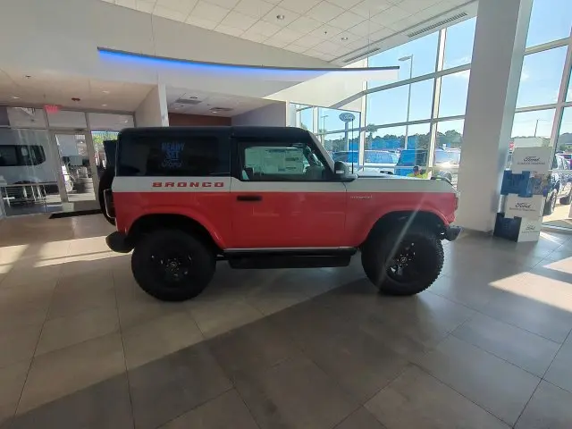 2025 Ford Bronco - $72,080