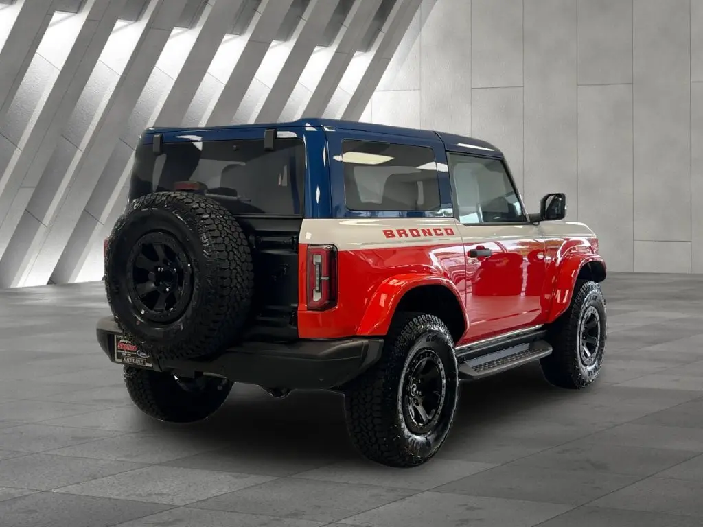 2025 Ford Bronco - $74,947