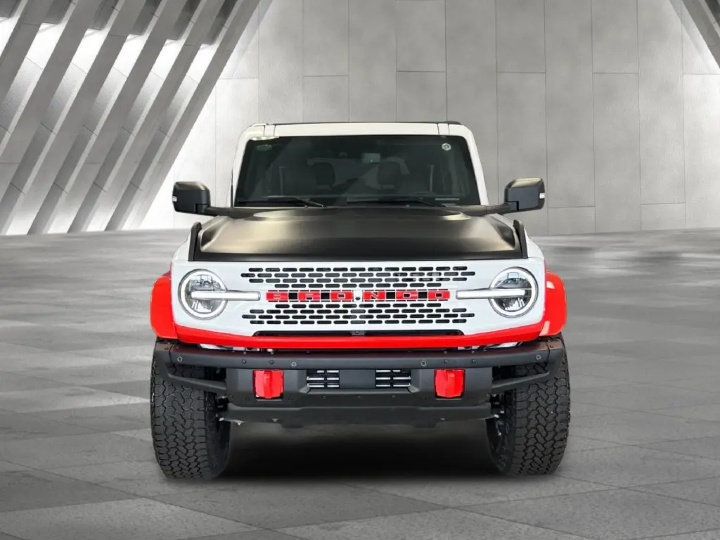 2025 Ford Bronco - $74,947