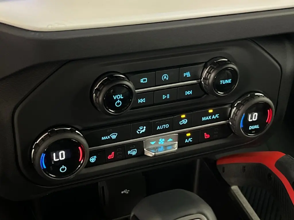 2025 Ford Bronco - $74,947