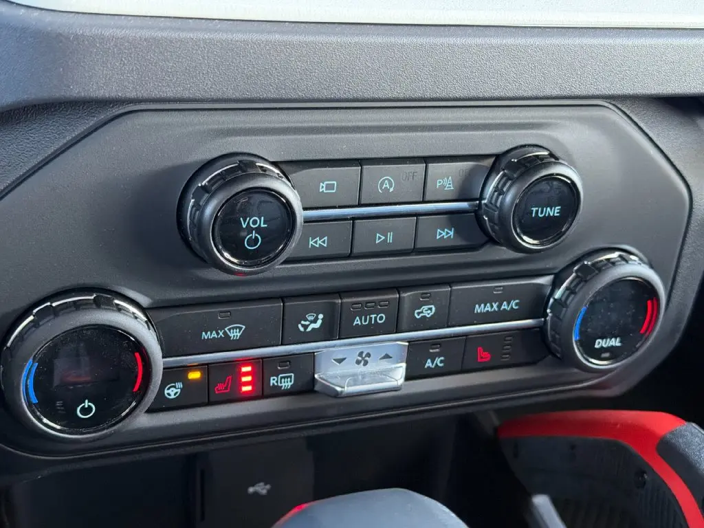 2025 Ford Bronco - $69,999