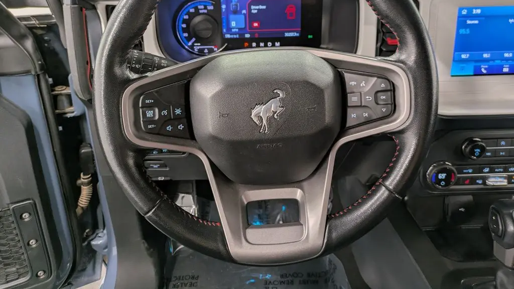 2023 Ford Bronco Heritage Edition