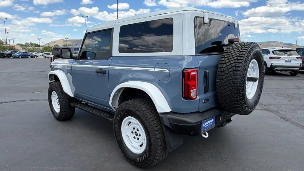2024 Ford Bronco Heritage Edition