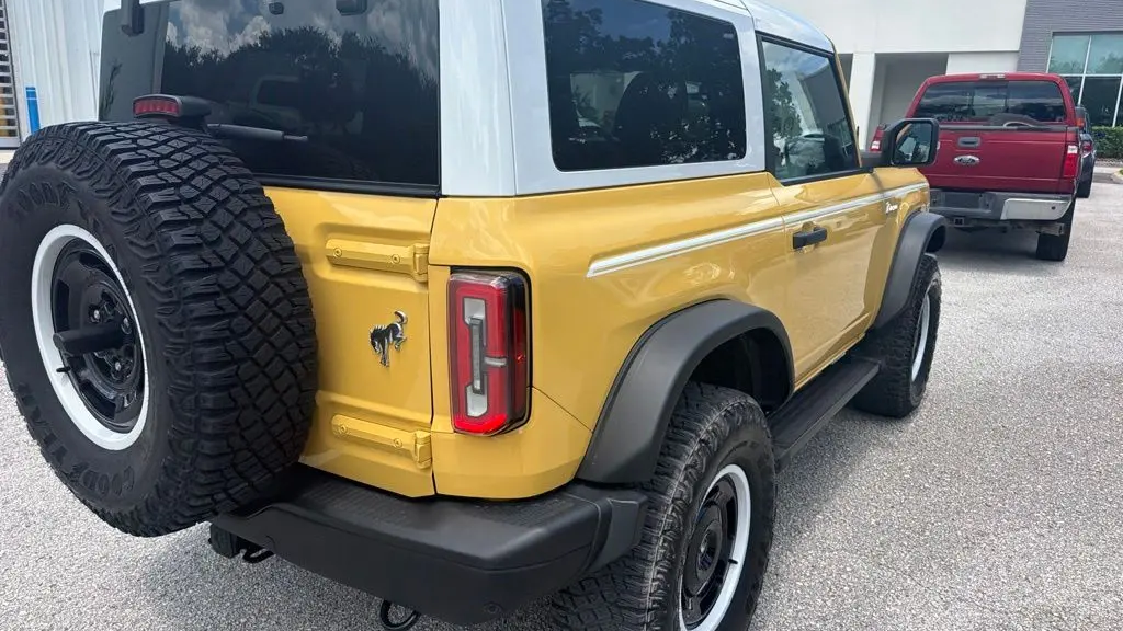 2024 Ford Bronco Heritage Limited Edition