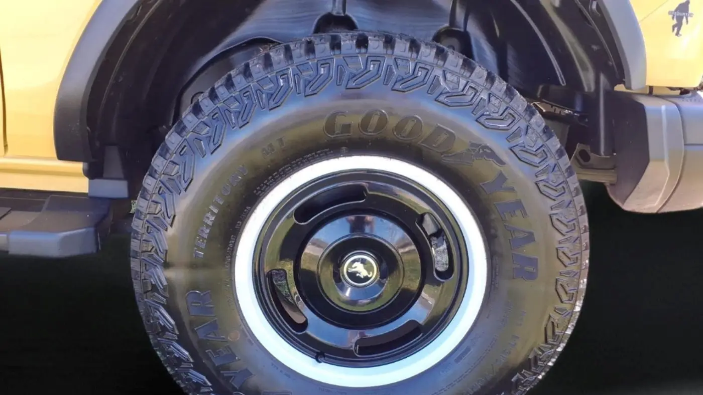 2024 Ford Bronco Heritage Limited Edition