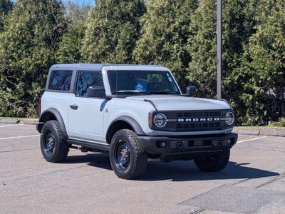 Photo of a 2022 Ford Bronco 4X4 Base 2DR SUV for sale